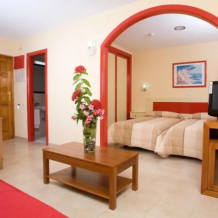 Hotel Chatur Palmera Mar 3*