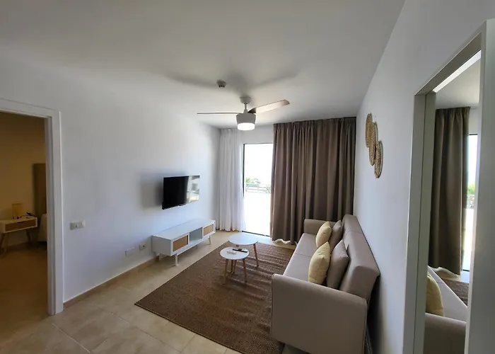 Chatur Palmera Mar Amadores